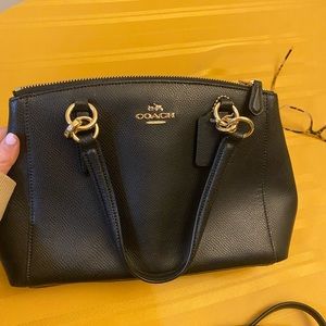 Black coach purse. Used once!